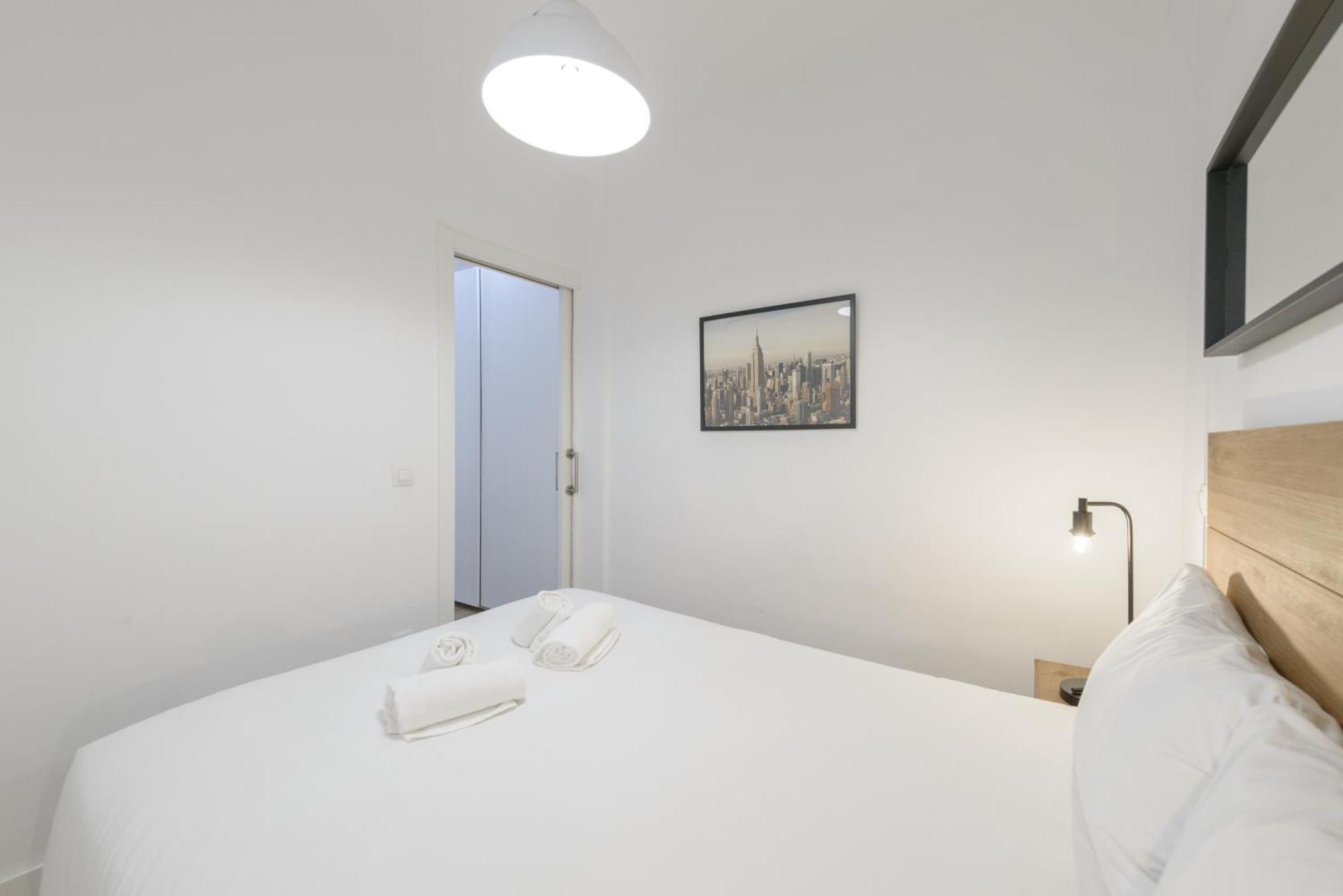 Avila Calle, Precioso Estudio En Santiago Bernabeu-Estrecho En Segundo Piso Sin Ascensor Daire Madrid Dış mekan fotoğraf